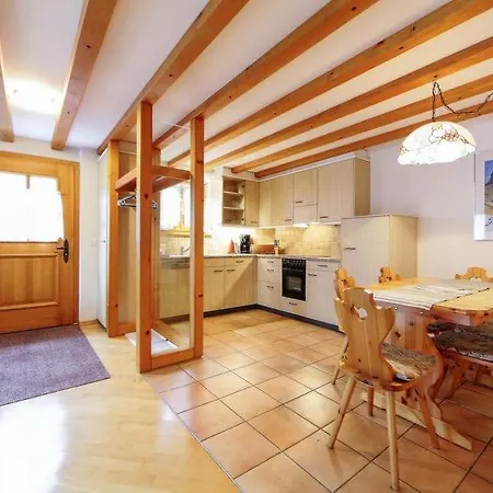 Apartment Chalet Aphrodite West